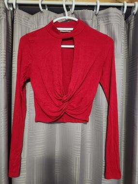 Active USA Red Twist-Knot Long Sleeve Crop Top